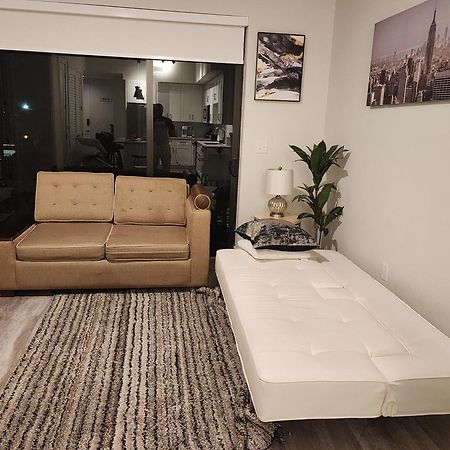 Lux Property Great For 1 To 8 Guests-Family Trip ,5Beds 2Rooms Staycation With Gym And Ev, Proximity To Downtown And Beaches West Palm Beach Bagian luar foto