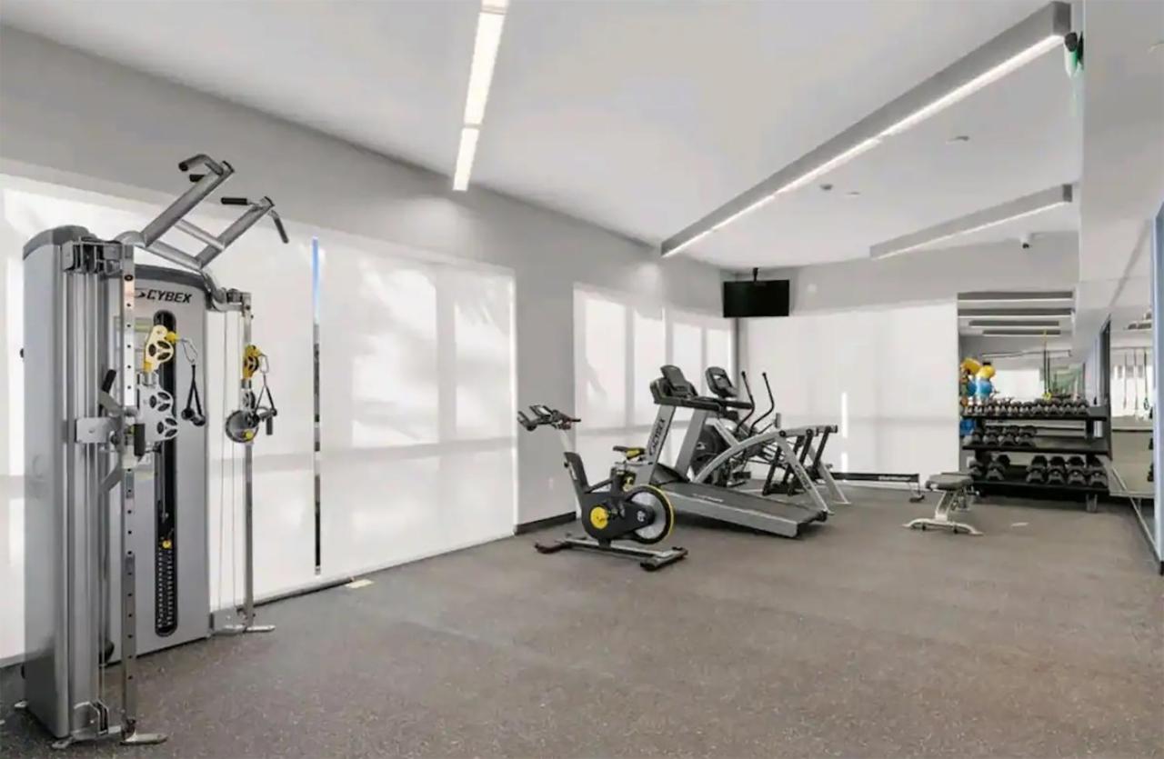 Lux Property Great For 1 To 8 Guests-Family Trip ,5Beds 2Rooms Staycation With Gym And Ev, Proximity To Downtown And Beaches West Palm Beach Bagian luar foto
